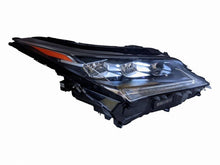 Laden Sie das Bild in den Galerie-Viewer, Frontscheinwerfer Lexus Rx 811500E290 Rechts Scheinwerfer Headlight SCH7786215291qh