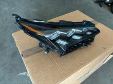 Laden Sie das Bild in den Galerie-Viewer, Frontscheinwerfer Lexus Nx 31800-72027 LED Rechts Scheinwerfer Headlight SCH7787639178ky