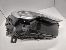 Laden Sie das Bild in den Galerie-Viewer, Frontscheinwerfer Audi Q3 83A941012 Rechts Scheinwerfer Headlight SCH7791088791cd