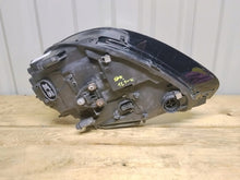 Laden Sie das Bild in den Galerie-Viewer, Frontscheinwerfer Porsche Panamera 7P5941752H Ein Stück (Rechts oder Links) SCH7791175179aw