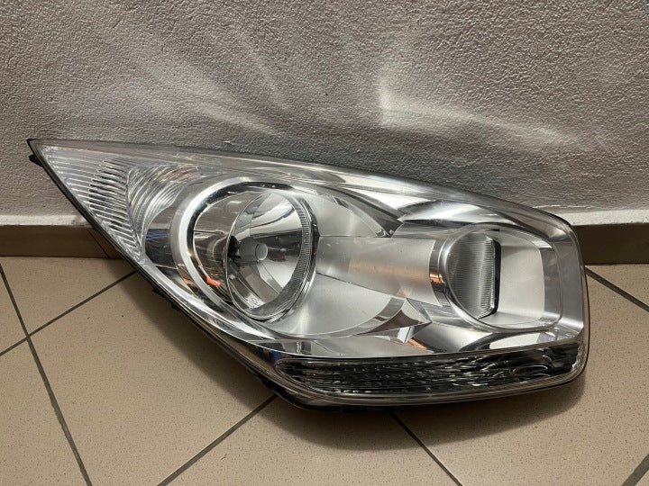 Frontscheinwerfer Kia Venga 92102-1P000 Rechts Scheinwerfer Headlight SCH7791503710sa