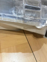 Laden Sie das Bild in den Galerie-Viewer, Frontscheinwerfer Isuzu D-Max I 10018544 Links Scheinwerfer Headlight SCH7792386037it