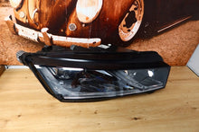 Laden Sie das Bild in den Galerie-Viewer, Frontscheinwerfer Skoda Octavia IV 5E4941016B Rechts Scheinwerfer Headlight SCH7809178566im