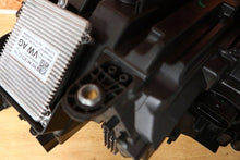 Laden Sie das Bild in den Galerie-Viewer, Frontscheinwerfer Skoda Octavia IV 5E4941016B Rechts Scheinwerfer Headlight SCH7809178566im