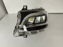 Load image into Gallery viewer, Frontscheinwerfer Mercedes-Benz Sprinter A9109065700 Links Headlight SCH7810251939zu
