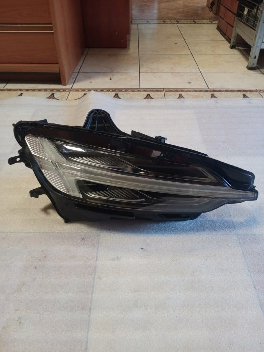 Frontscheinwerfer Volvo V60 32420508 Rechts Scheinwerfer Headlight SCH7813918929hn
