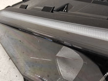 Laden Sie das Bild in den Galerie-Viewer, Frontscheinwerfer Hyundai Elantra VII 92101-AA Links Scheinwerfer Headlight SCH7819605731oi