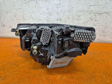Load image into Gallery viewer, Frontscheinwerfer Skoda Octavia IV 5E4941022 Rechts Scheinwerfer Headlight SCH7820811577fx