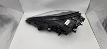 Laden Sie das Bild in den Galerie-Viewer, Frontscheinwerfer Porsche Macan 95b 95B941010BB LED Rechts Headlight SCH7821557841al