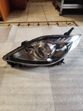 Laden Sie das Bild in den Galerie-Viewer, Frontscheinwerfer Mazda 5 P7703L Links Scheinwerfer Headlight SCH7831971955om