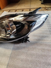 Laden Sie das Bild in den Galerie-Viewer, Frontscheinwerfer Mazda 5 P7703L Links Scheinwerfer Headlight SCH7831971955om