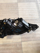 Laden Sie das Bild in den Galerie-Viewer, Frontscheinwerfer Mazda 5 P7703L Links Scheinwerfer Headlight SCH7831971955om