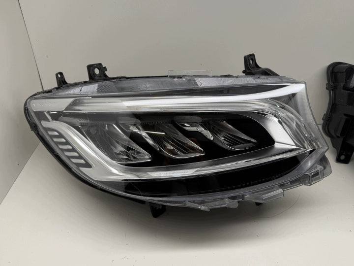 Frontscheinwerfer Mercedes-Benz Sprinter A9109060001 Rechts oder Links SCH7834943313dp