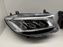 Laden Sie das Bild in den Galerie-Viewer, Frontscheinwerfer Mercedes-Benz Sprinter A9109060001 Rechts oder Links SCH7834943313dp