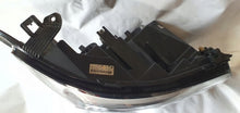 Laden Sie das Bild in den Galerie-Viewer, Frontscheinwerfer Renault Master I 260105567R Rechts Scheinwerfer Headlight SCH7838077585cy