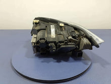 Laden Sie das Bild in den Galerie-Viewer, Frontscheinwerfer BMW 3 E91 E90 7202584 Rechts Scheinwerfer Headlight SCH7838245729nb