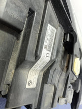 Laden Sie das Bild in den Galerie-Viewer, Frontscheinwerfer BMW 3 E91 E90 7202584 Rechts Scheinwerfer Headlight SCH7838245729nb