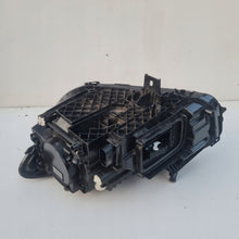 Laden Sie das Bild in den Galerie-Viewer, Frontscheinwerfer Mercedes-Benz W247 A2479062603 LED Rechts Headlight SCH7840326094ti