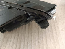 Laden Sie das Bild in den Galerie-Viewer, Frontscheinwerfer Ford Ecosport GN15-13D155-HE Xenon Links Headlight SCH7840466845ks