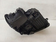 Laden Sie das Bild in den Galerie-Viewer, Frontscheinwerfer Mercedes-Benz W206 A2069063903 LED Links Headlight SCH7842256551ve