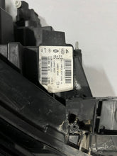 Laden Sie das Bild in den Galerie-Viewer, Frontscheinwerfer Renault Clio I 5 148R006600 Rechts Scheinwerfer Headlight SCH7842685407rn