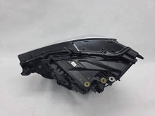 Laden Sie das Bild in den Galerie-Viewer, Frontscheinwerfer Audi Q3 B03242414 Rechts Scheinwerfer Headlight SCH7846172885ch