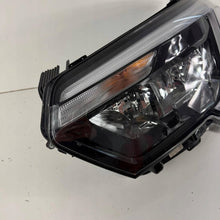 Laden Sie das Bild in den Galerie-Viewer, Frontscheinwerfer Renault Master III 0021113004 Links Scheinwerfer Headlight SCH7847200511fm