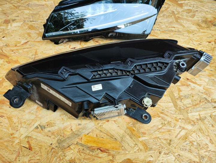 Frontscheinwerfer Skoda Superb III 3V1941016E Ein Satz Scheinwerfer Headlight SCH7849098128ly