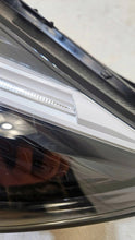 Laden Sie das Bild in den Galerie-Viewer, Frontscheinwerfer Dacia Sandero II Jogger 260602561R LED Links Headlight SCH7849100158em