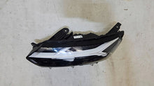 Laden Sie das Bild in den Galerie-Viewer, Frontscheinwerfer Dacia Sandero II Jogger 260602561R LED Links Headlight SCH7849100158em