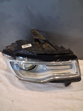 Load image into Gallery viewer, Frontscheinwerfer Jeep Grand Cherokee Wk2 55112912AB Rechts Headlight SCH7849623435fj