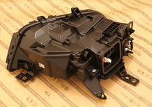 Laden Sie das Bild in den Galerie-Viewer, Frontscheinwerfer Opel Astra L 9851881680 LED Links Scheinwerfer Headlight SCH7851956397kh