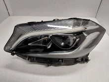 Laden Sie das Bild in den Galerie-Viewer, Frontscheinwerfer Mercedes-Benz W176 A1769068900 Links Scheinwerfer Headlight SCH7855034214zs