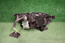 Laden Sie das Bild in den Galerie-Viewer, Frontscheinwerfer Peugeot 3008 9864067780 Links Scheinwerfer Headlight SCH7855114357ls