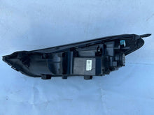 Laden Sie das Bild in den Galerie-Viewer, Frontscheinwerfer Hyundai Tucson 92102D7700 Rechts Scheinwerfer Headlight SCH7858603829ek