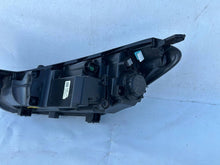 Laden Sie das Bild in den Galerie-Viewer, Frontscheinwerfer Hyundai Tucson 92102D7700 Rechts Scheinwerfer Headlight SCH7858603829ek