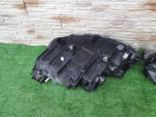 Load image into Gallery viewer, Frontscheinwerfer BMW 3 F34 8338729 8338730 Ein Satz Scheinwerfer Headlight SCH7864522067zg