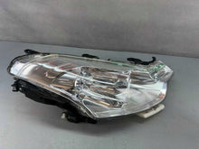 Laden Sie das Bild in den Galerie-Viewer, Frontscheinwerfer Citroën C-Crosser 103419012029 Xenon Rechts Headlight SCH7867184006wr