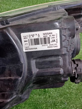 Laden Sie das Bild in den Galerie-Viewer, Frontscheinwerfer Nissan Note E12 260103VV0A Rechts Scheinwerfer Headlight SCH7874481965rh