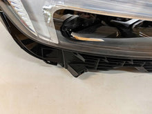 Laden Sie das Bild in den Galerie-Viewer, Frontscheinwerfer Volvo Xc60 II 32342517 Rechts Scheinwerfer Headlight SCH7885603466lz