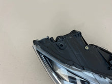 Laden Sie das Bild in den Galerie-Viewer, Frontscheinwerfer Seat Leon 5F1941016B Rechts Scheinwerfer Headlight SCH7893331155xr