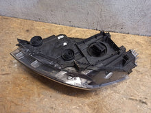 Load image into Gallery viewer, Frontscheinwerfer Seat Ibiza I V 6F1941008 LED Rechts Scheinwerfer Headlight SCH7895489316kl