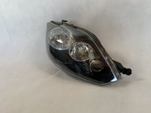 Load image into Gallery viewer, Frontscheinwerfer VW Golf Plus I 5M1941006G Rechts Scheinwerfer Headlight SCH7896224389zz