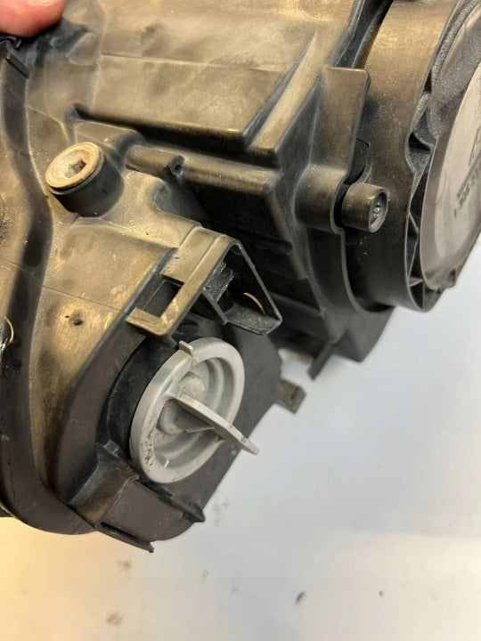 Frontscheinwerfer Audi A4 8E0941329A Links Scheinwerfer Headlight SCH7898322701pc