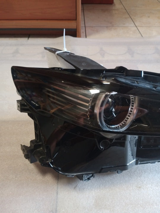 Frontscheinwerfer Mazda Cx30 DGJ151030 W5294DGL267890 Rechts Headlight SCH7905766697ju