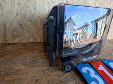 Load image into Gallery viewer, Frontscheinwerfer Renault 89207791 Links Scheinwerfer Headlight SCH7906455244bq
