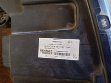 Load image into Gallery viewer, Frontscheinwerfer Renault 89207791 Links Scheinwerfer Headlight SCH7906455244bq