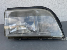 Laden Sie das Bild in den Galerie-Viewer, Frontscheinwerfer Mercedes-Benz W140 1305544152 Rechts Scheinwerfer Headlight SCH7922400726gr