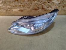 Laden Sie das Bild in den Galerie-Viewer, Frontscheinwerfer Ford Focus BM51-13D155-AJ Xenon Links Scheinwerfer Headlight SCH7925836332yp
