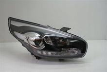 Load image into Gallery viewer, Frontscheinwerfer Kia Carens IV 92102-A4 Xenon Rechts Scheinwerfer Headlight SCH7925898741xm